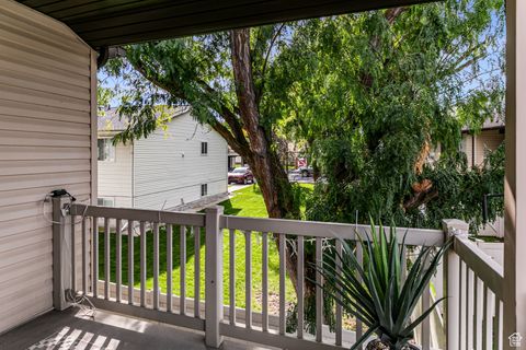 Tiny photo for 239 W LYMAN LN, Bountiful, UT 84010 (MLS # 2117872)
