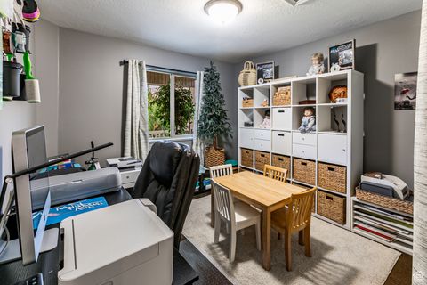 Tiny photo for 239 W LYMAN LN, Bountiful, UT 84010 (MLS # 2117872)