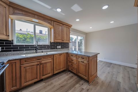 Tiny photo for 5382 S SKEESWOOD CIR W, Taylorsville, UT 84129 (MLS # 2125640)