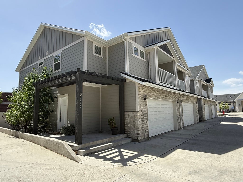 Photo of 7889 S 700 E, Sandy, UT 84070 (MLS # 2182906)