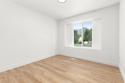 Tiny photo for 10074 S KALINDA DR E, Sandy, UT 84092 (MLS # 2184699)