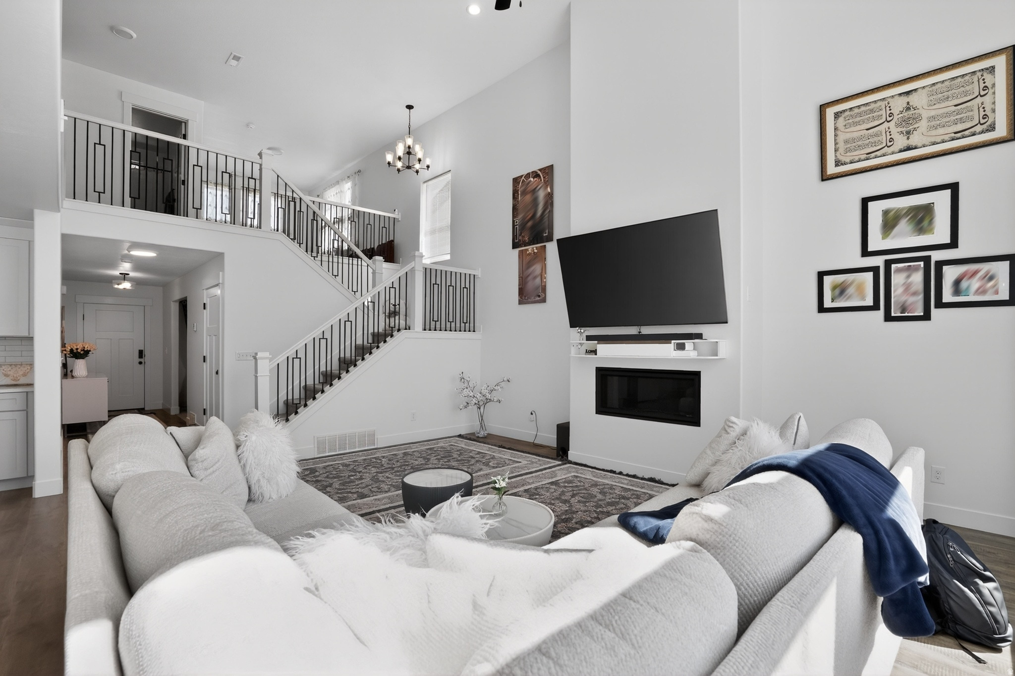 HIGHRIDGE - Residential