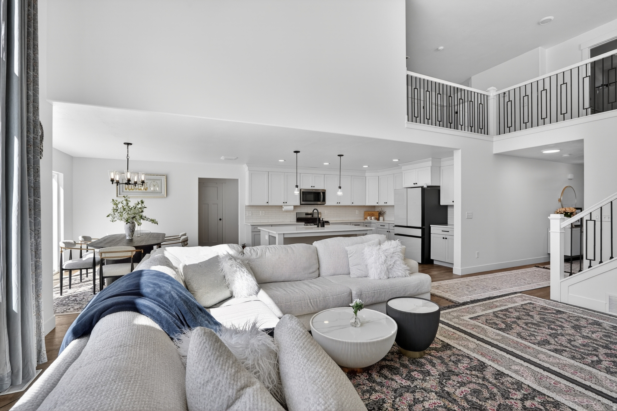 HIGHRIDGE - Residential