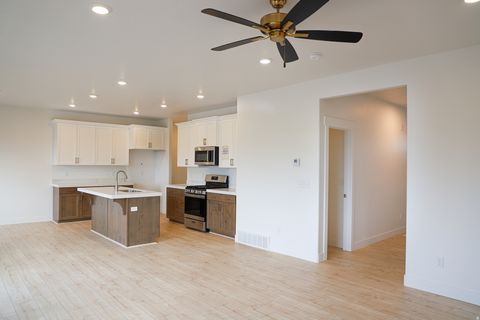 Tiny photo for 445 E 720 N LOT #9 N, Salem, UT 84653 (MLS # 2137242)