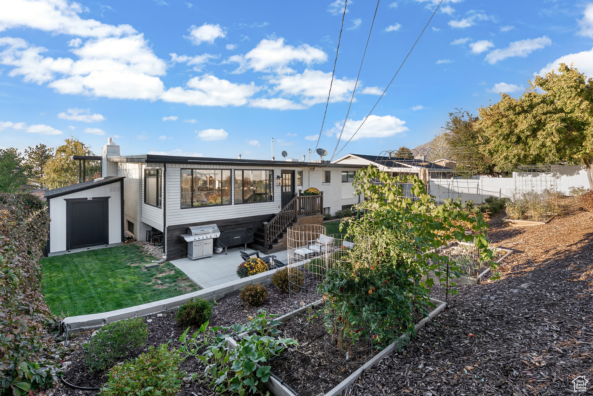 RIVIERA HEIGHTS - Residential