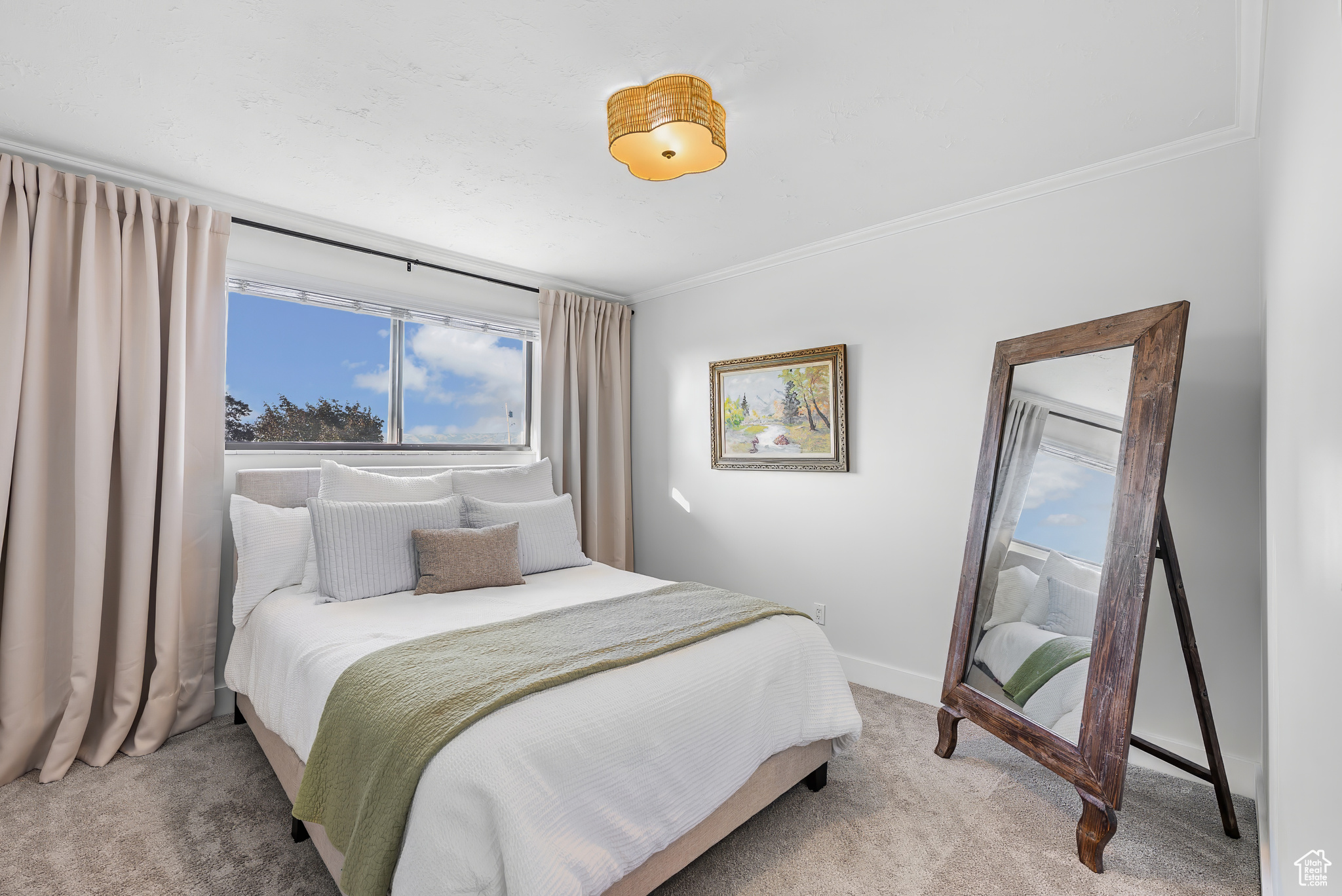 RIVIERA HEIGHTS - Residential