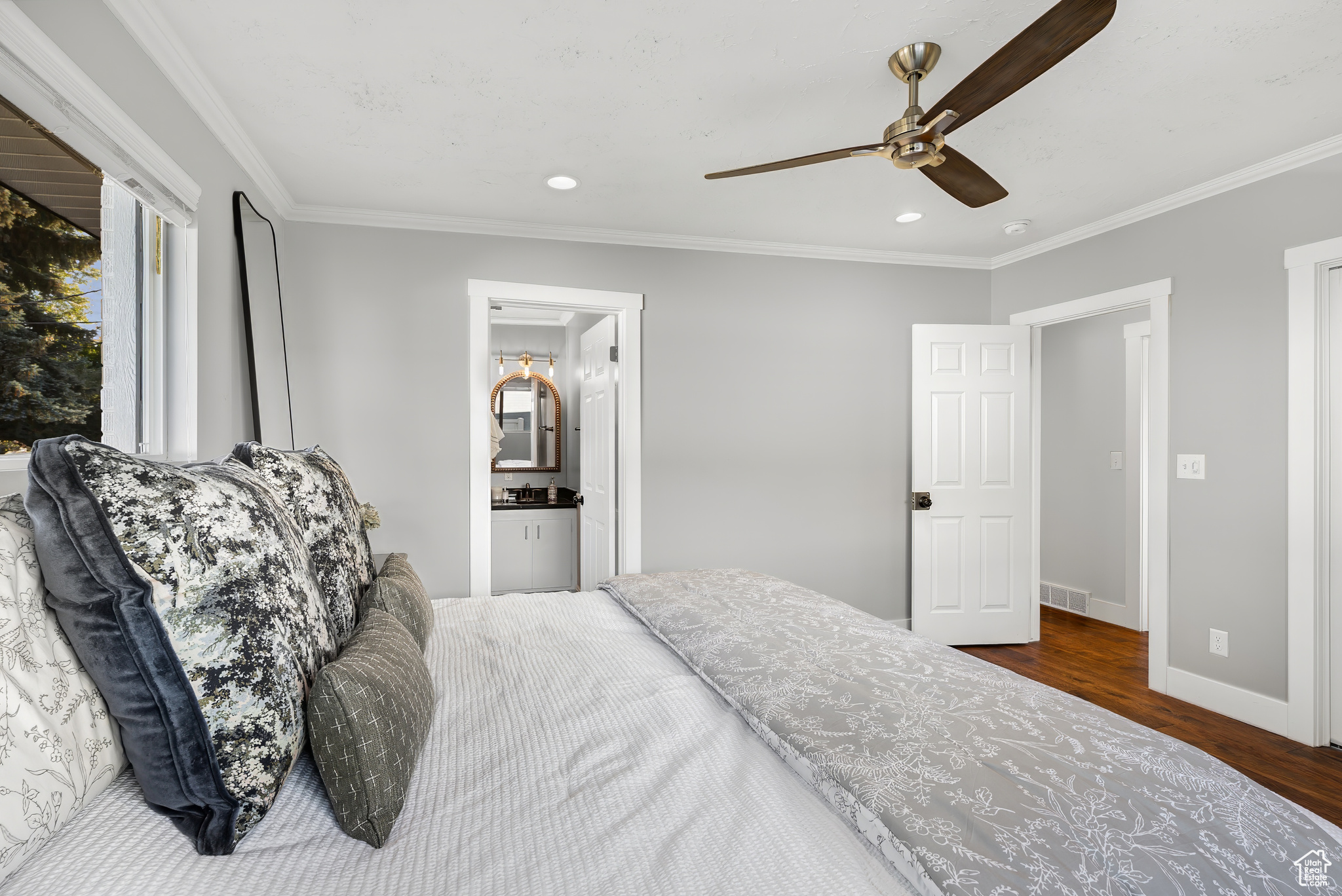 RIVIERA HEIGHTS - Residential