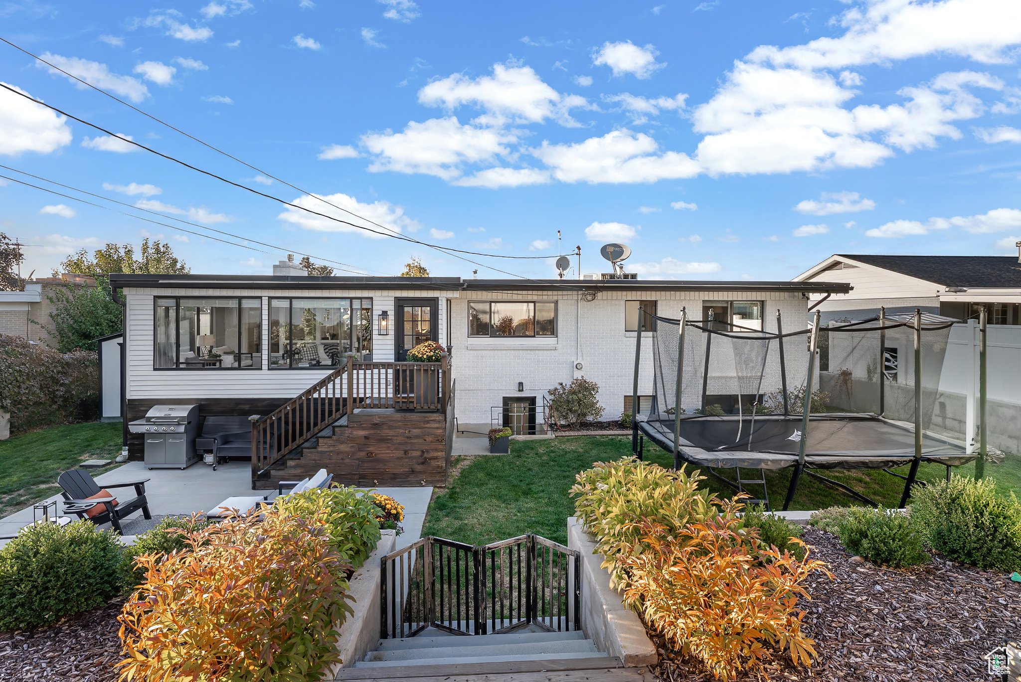 RIVIERA HEIGHTS - Residential