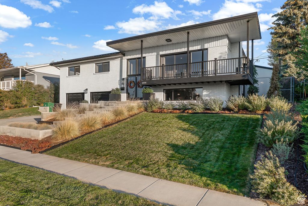 Photo of 2378 E CAMINO WAY, Cottonwood Heights, UT 84121 (MLS # 2116391)