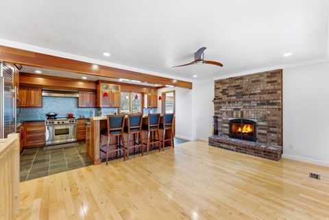 Tiny photo for 645 S 1350 E, Fruit Heights, UT 84037 (MLS # 2139510)