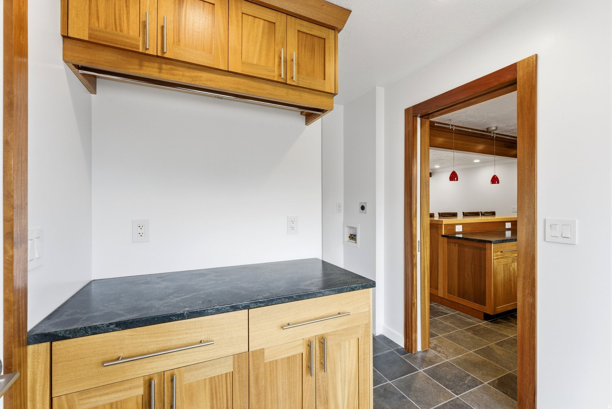 PILLY GREEN - Residential