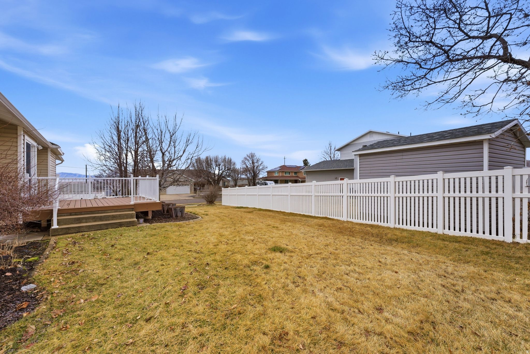 PILLY GREEN - Residential