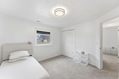 Tiny photo for 645 S 1350 E, Fruit Heights, UT 84037 (MLS # 2139510)