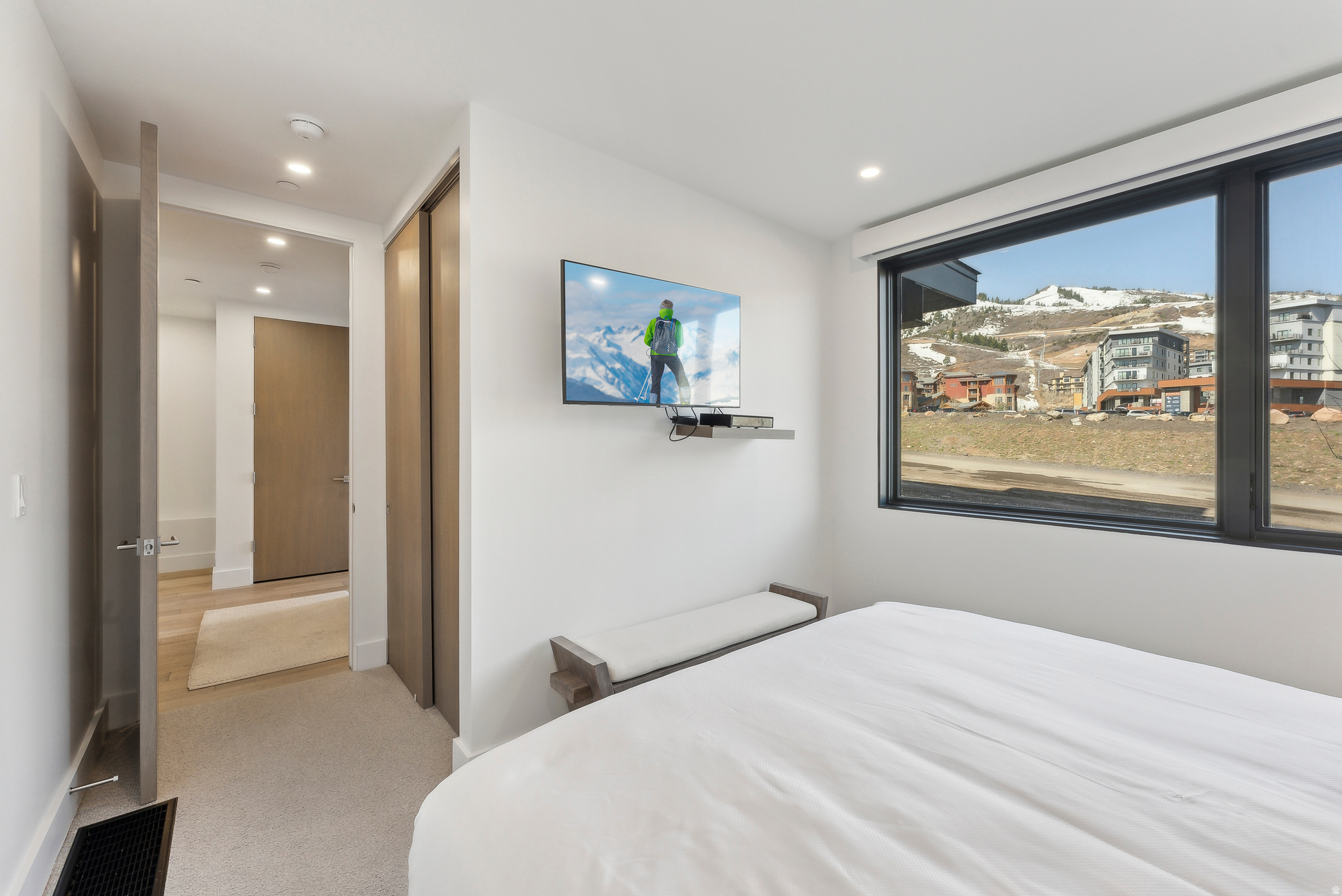 THE RIDGE AT CANYONS VILLAGE - Residential