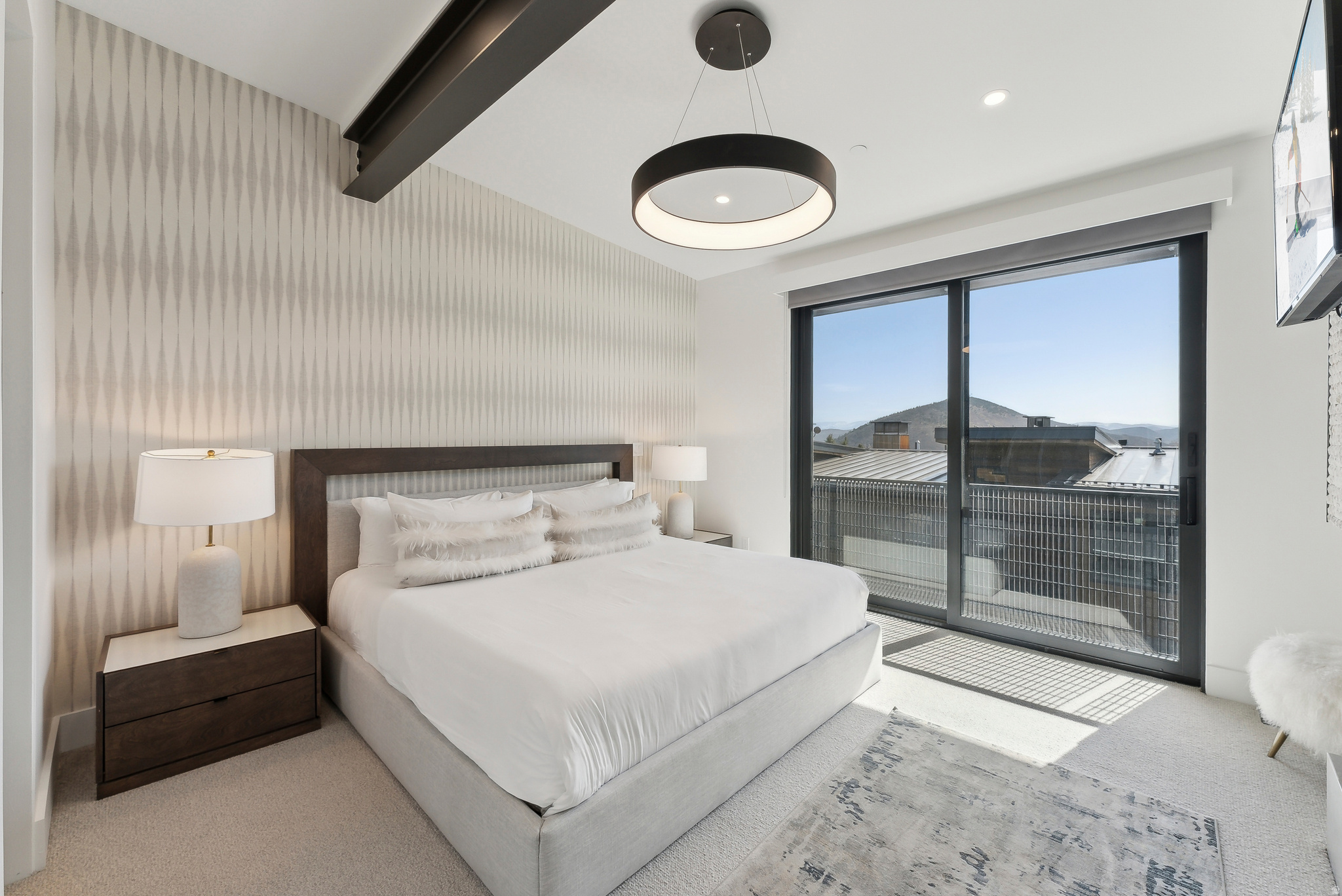 THE RIDGE AT CANYONS VILLAGE - Residential