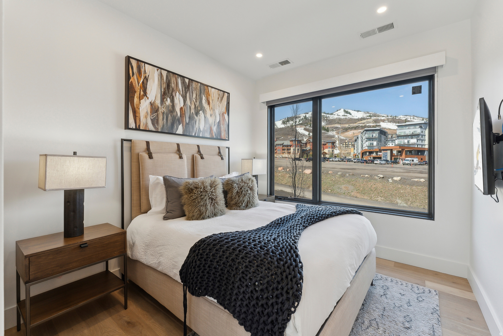 THE RIDGE AT CANYONS VILLAGE - Residential