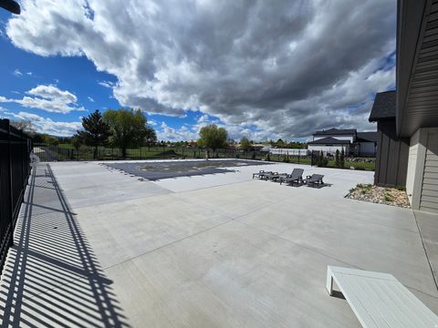 Tiny photo for 139 E 550 N #202B, Providence, UT 84332 (MLS # 2155391)