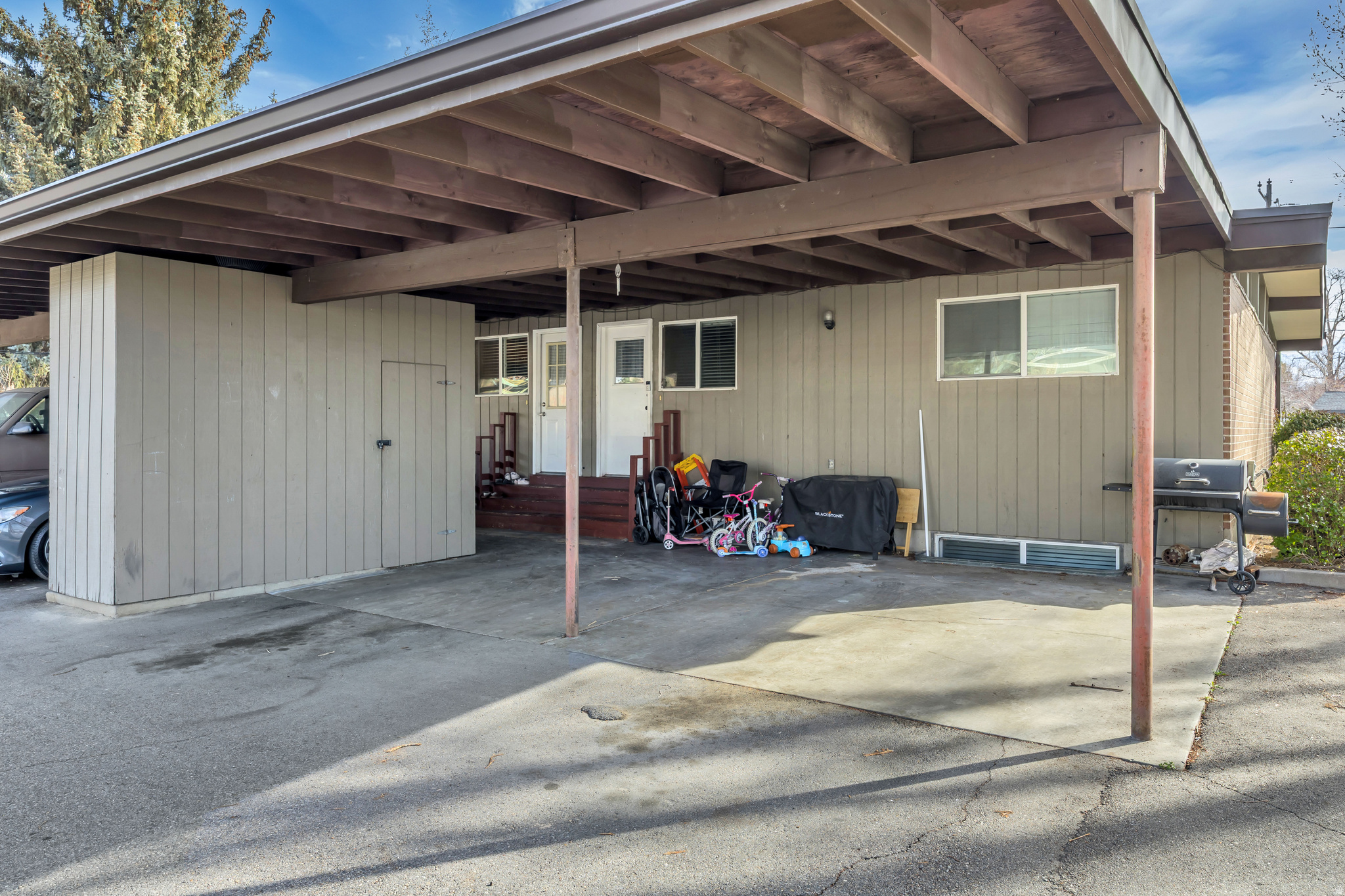 GRANITE CONDOMINIUMS - Residential Income