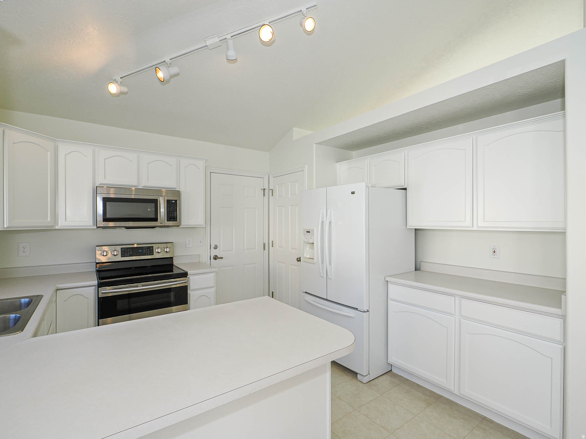 TAYLORS POINTE PHASE 1 - Residential