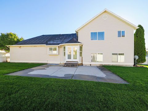 Tiny photo for 6482 S GOLD MEDAL DR #1, Taylorsville, UT 84129 (MLS # 2120294)