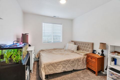 Tiny photo for 431 N NORTHSHORE DR, Saratoga Springs, UT 84045 (MLS # 2143154)
