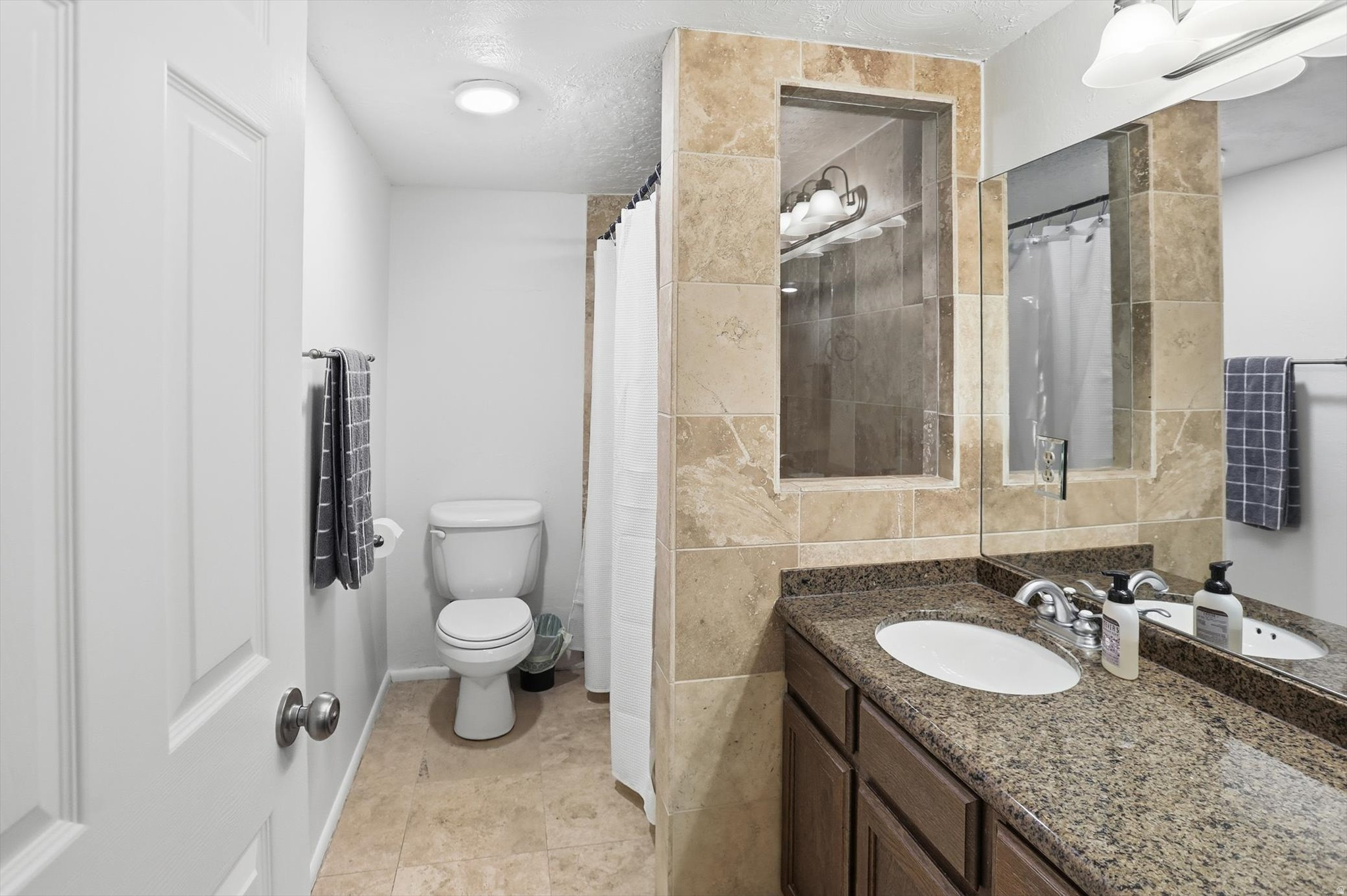 WILLOW CREEK MESA - Residential