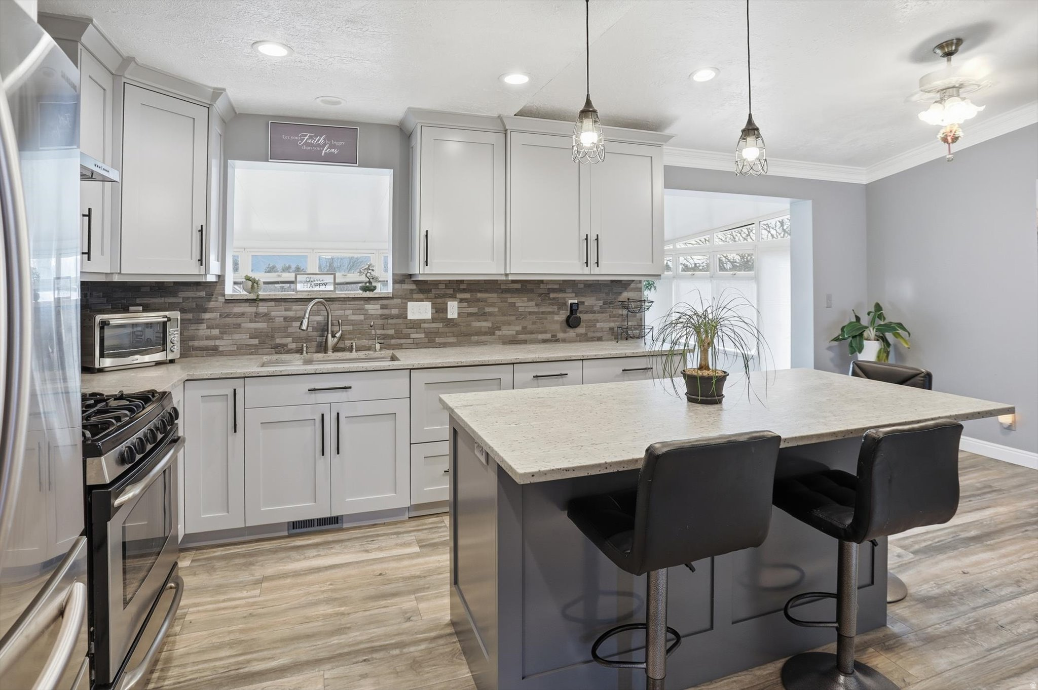 WILLOW CREEK MESA - Residential