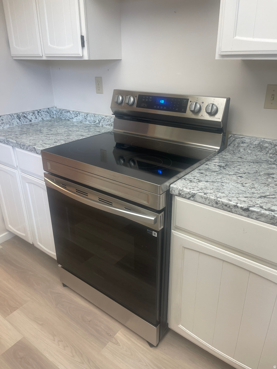 WAYLAND STATION AT OLD FARM - Residential