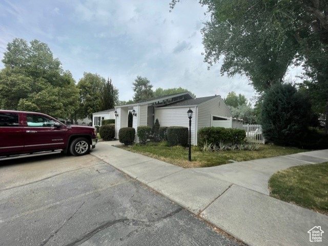 WAYLAND STATION AT OLD FARM - Residential