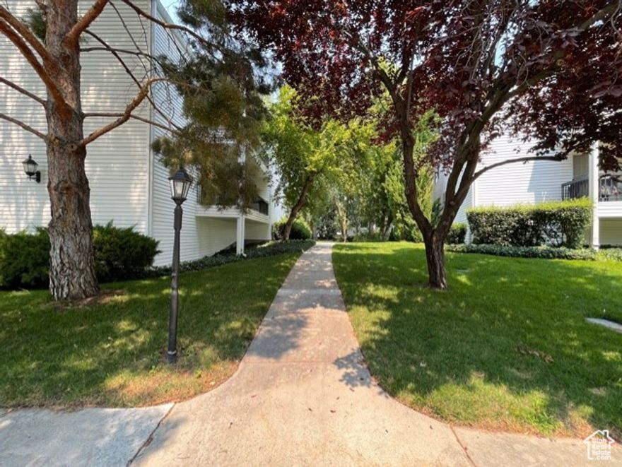 Great Location, Owner will offer a $3000 appliance allowance,wonderful condo on the top floor, large 2-bedroom, 2-bath home with new LVP flooring and paint in November 2023. Come see the spacious home, lots of storage. Open houses are being held for showing on 8/25 from 6-8 pm and 9/1 from 11-4 pm. Call the agent to get your time slot. A lot of amenities at the Waylan Station Old Farm community.