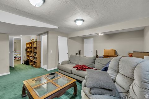 Tiny photo for 444 W CREEKSIDE WAY, Kaysville, UT 84037 (MLS # 2119366)