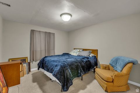 Tiny photo for 444 W CREEKSIDE WAY, Kaysville, UT 84037 (MLS # 2119366)