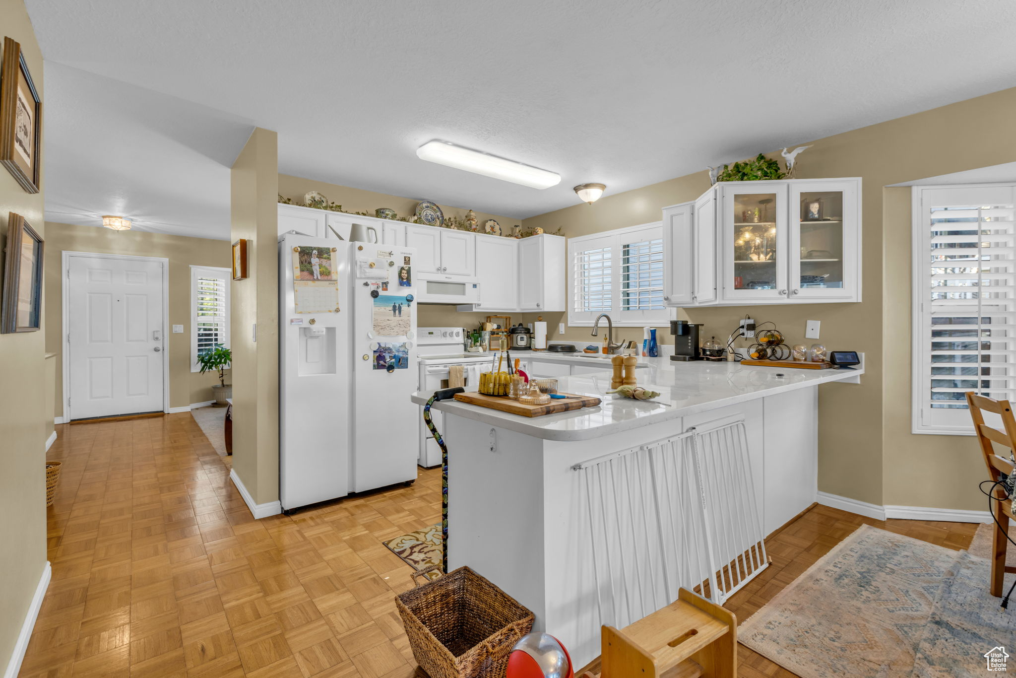 CREEKSIDE - Residential