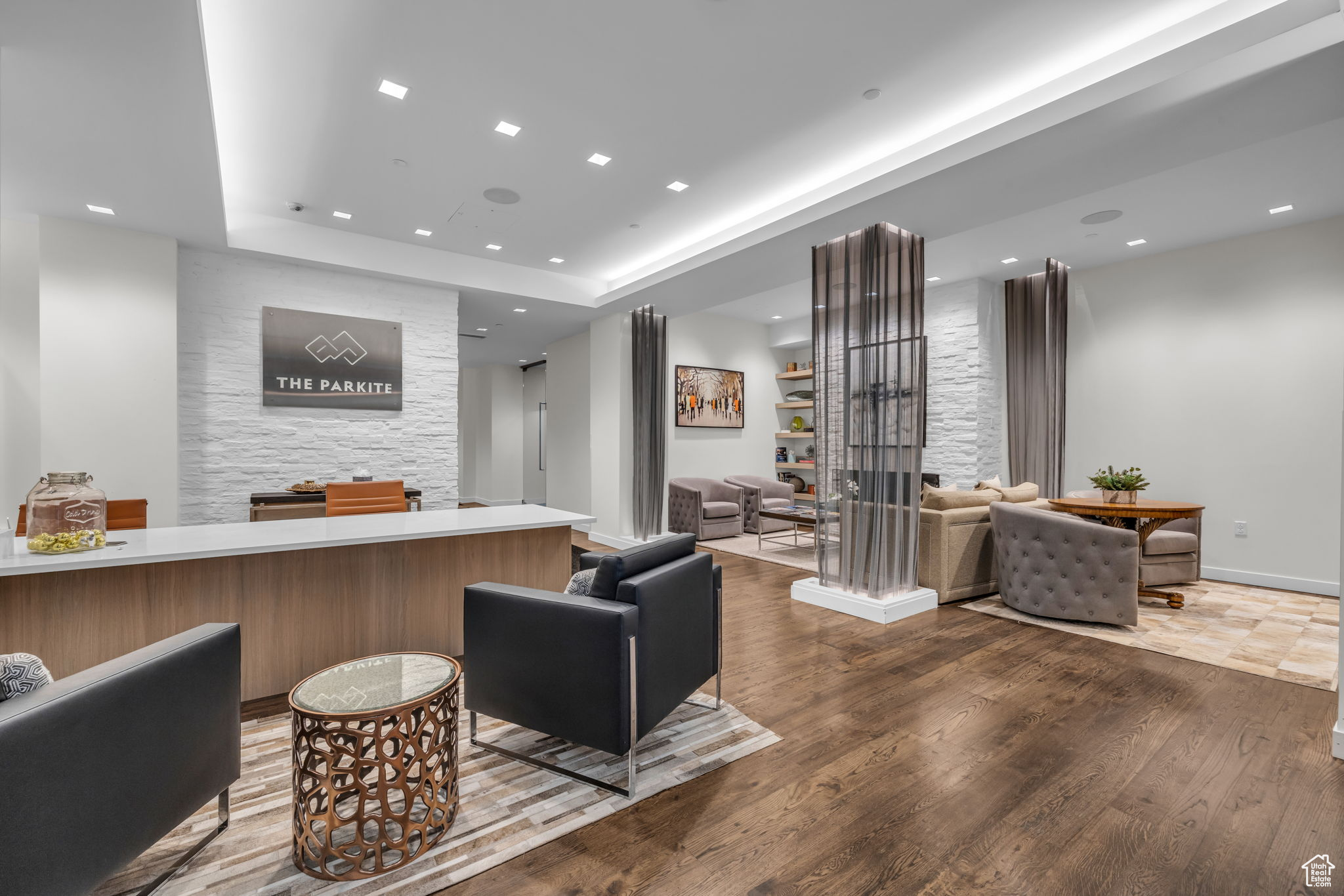 THE PARKITE - Residential