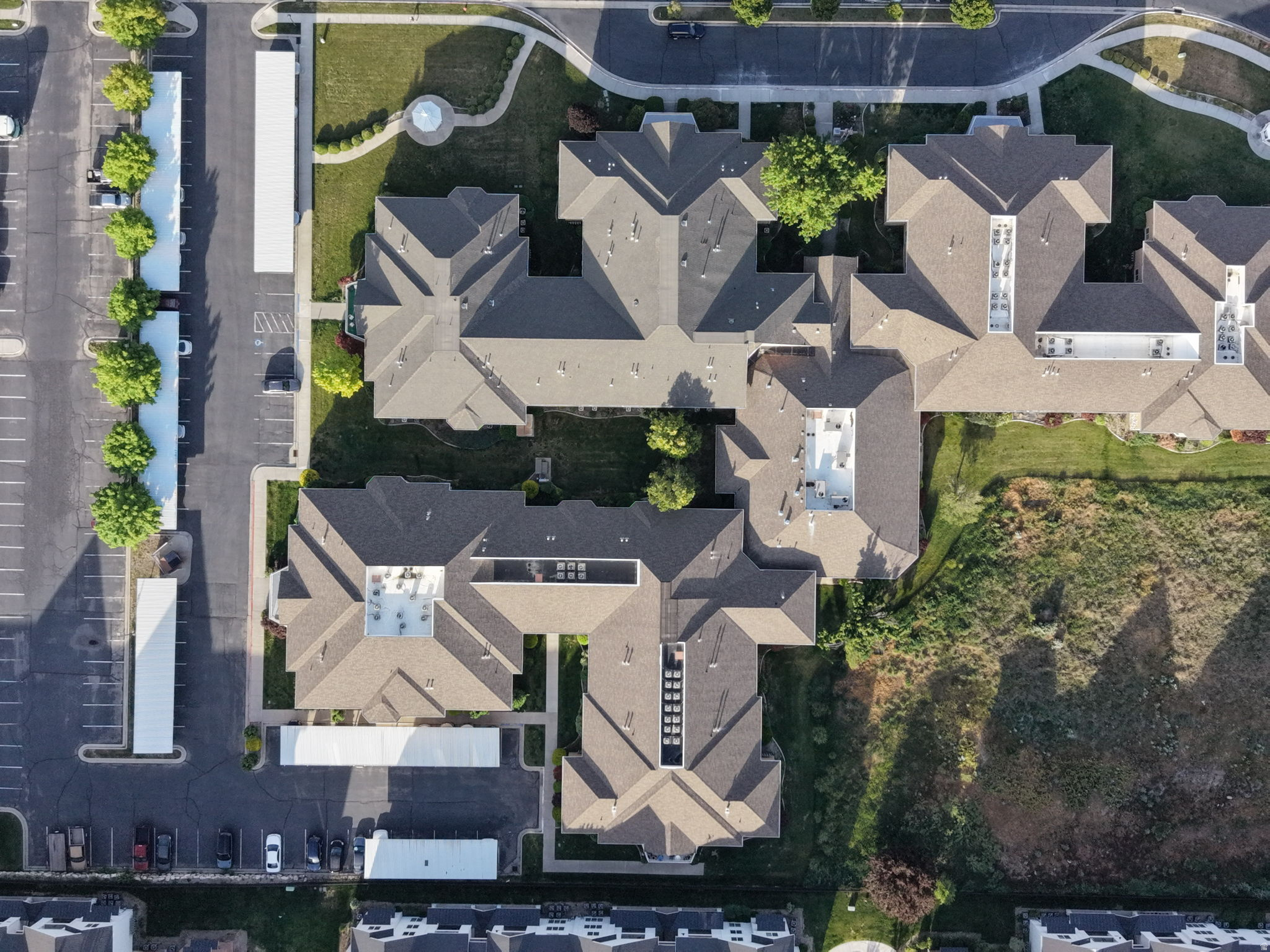 MT TIMP VILLAGE - Residential
