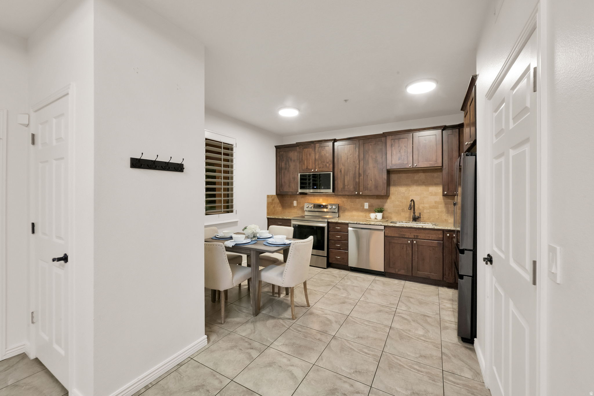 MT TIMP VILLAGE - Residential