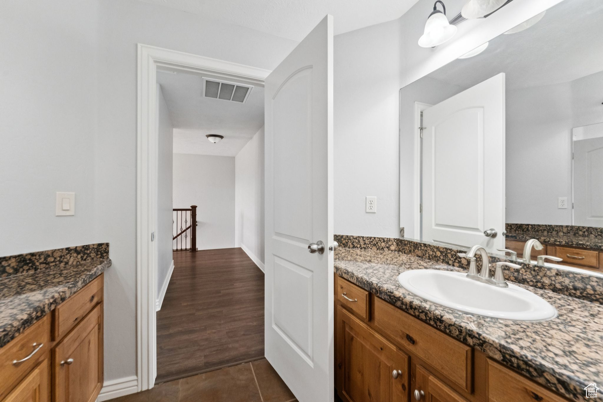 JUNIPER  POINT - Residential