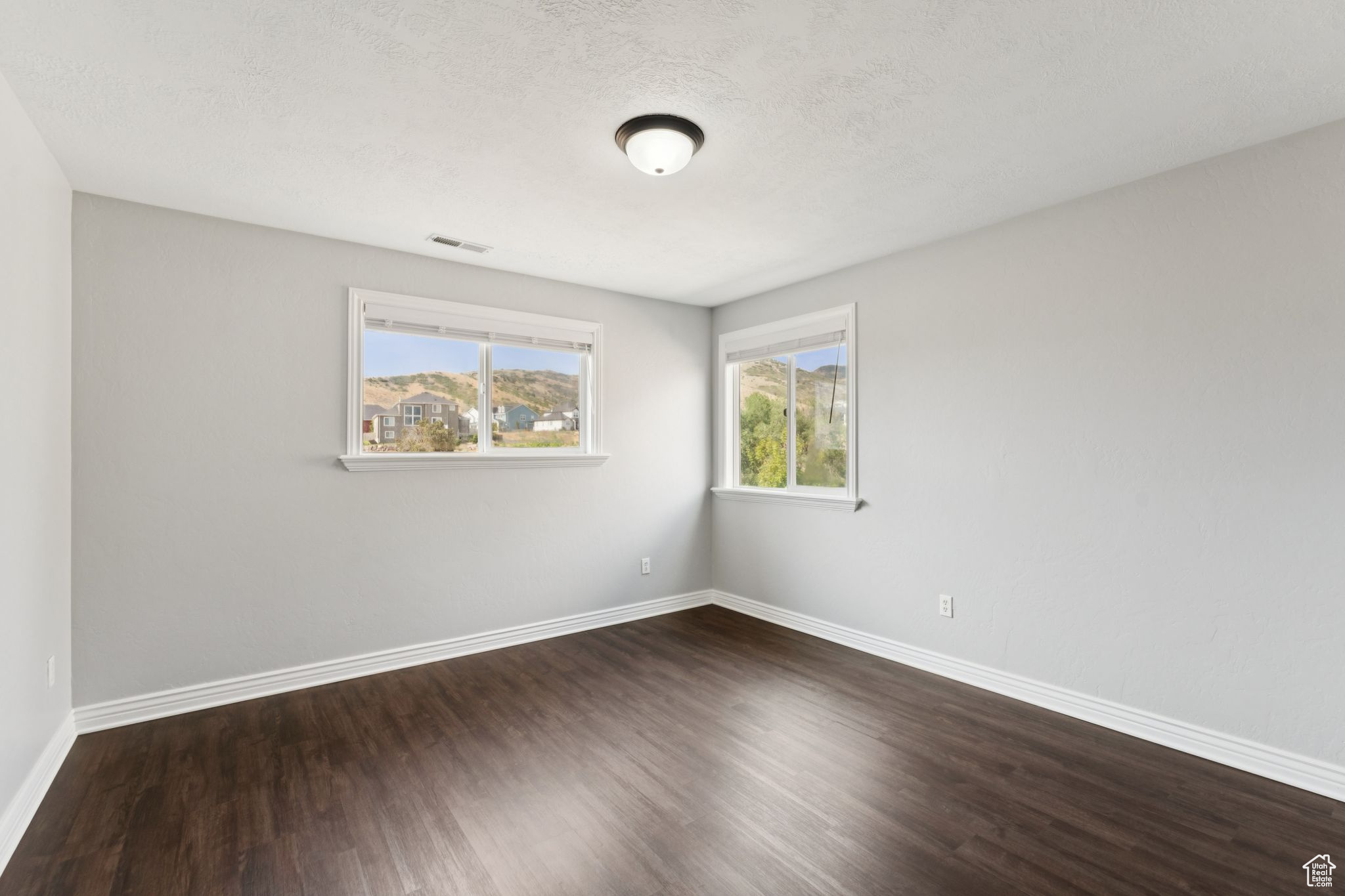 JUNIPER  POINT - Residential