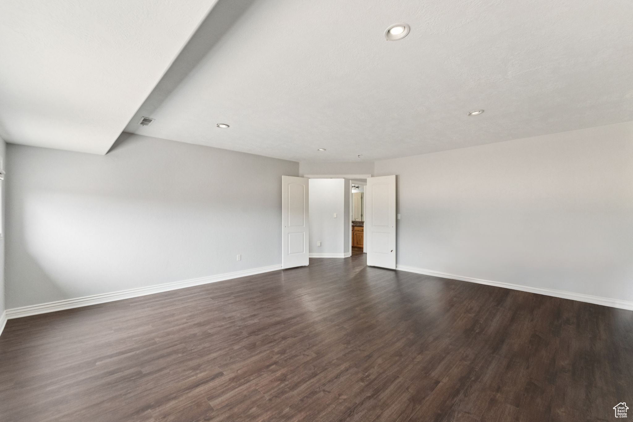 JUNIPER  POINT - Residential