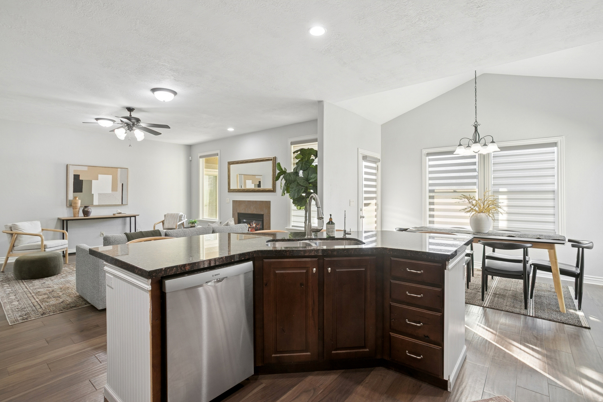 JUNIPER  POINT - Residential