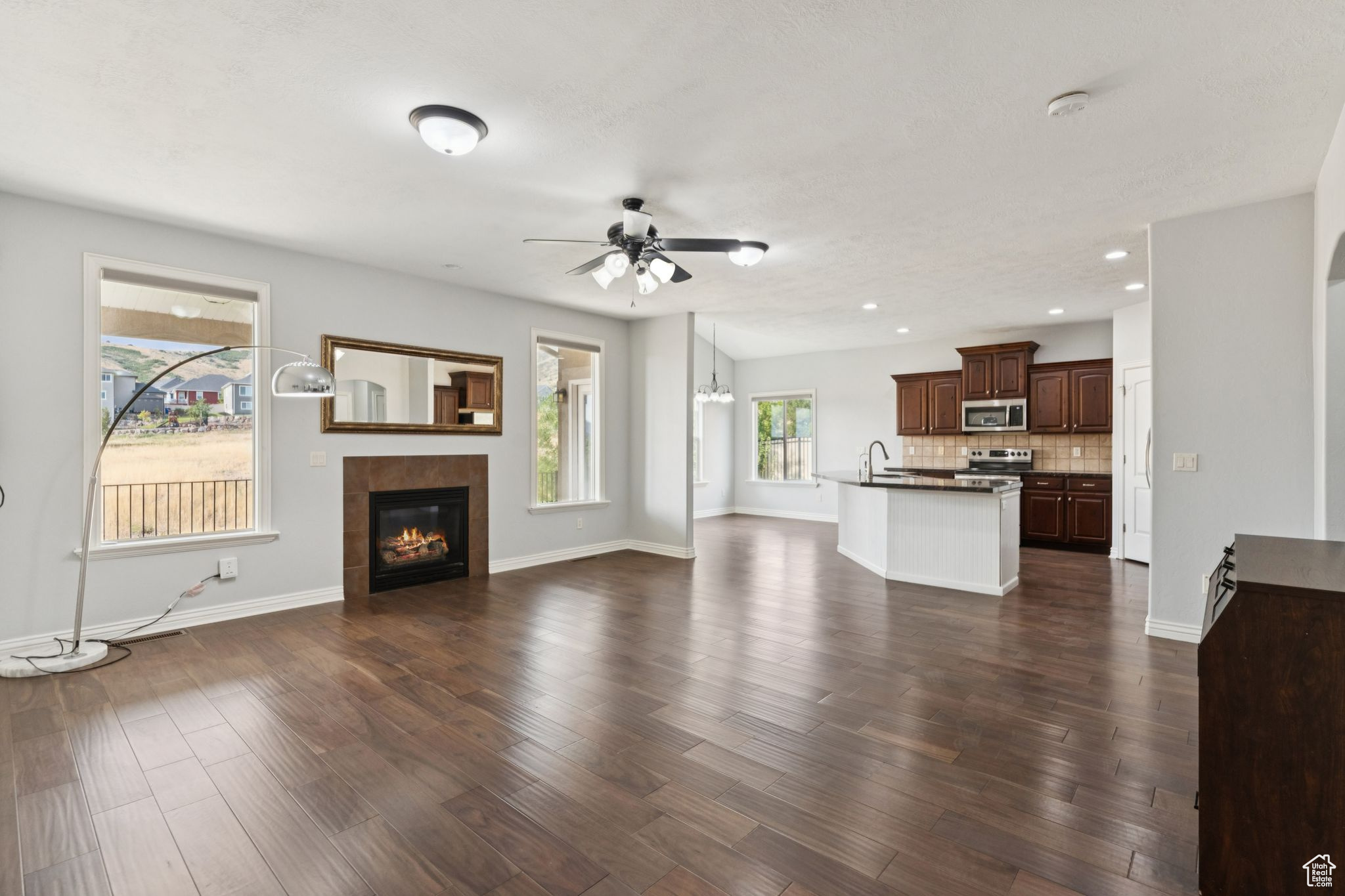 JUNIPER  POINT - Residential