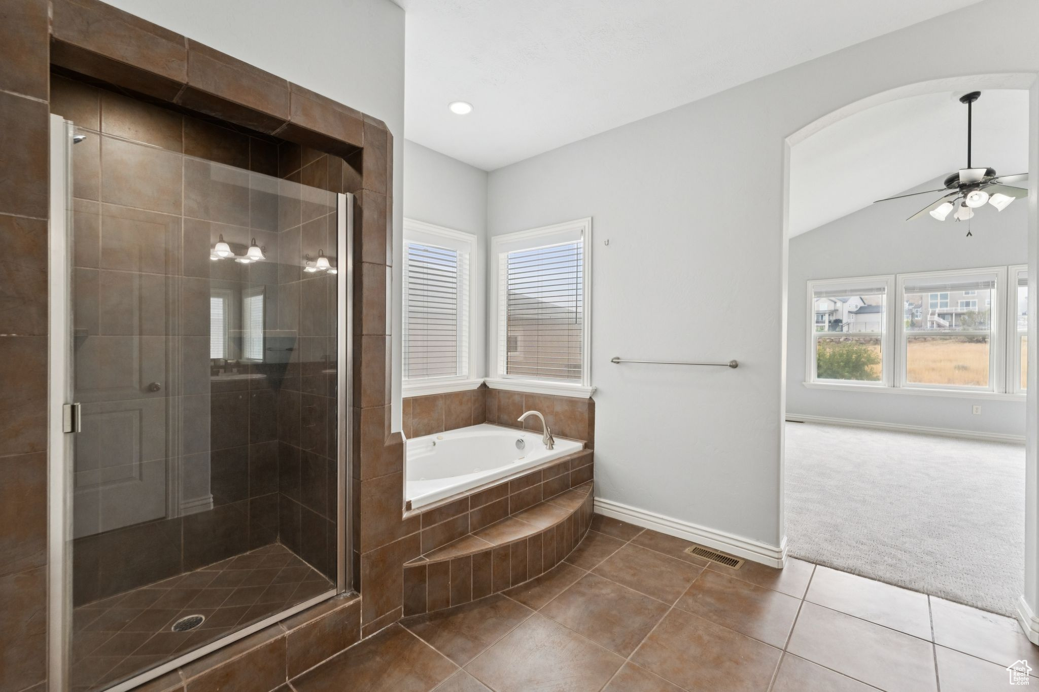 JUNIPER  POINT - Residential