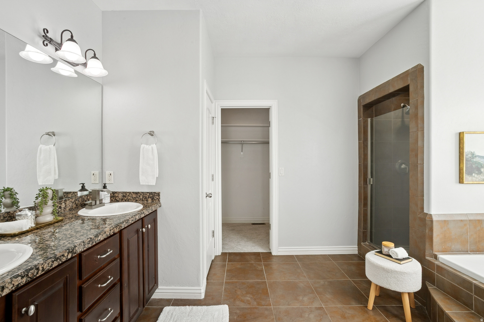 JUNIPER  POINT - Residential