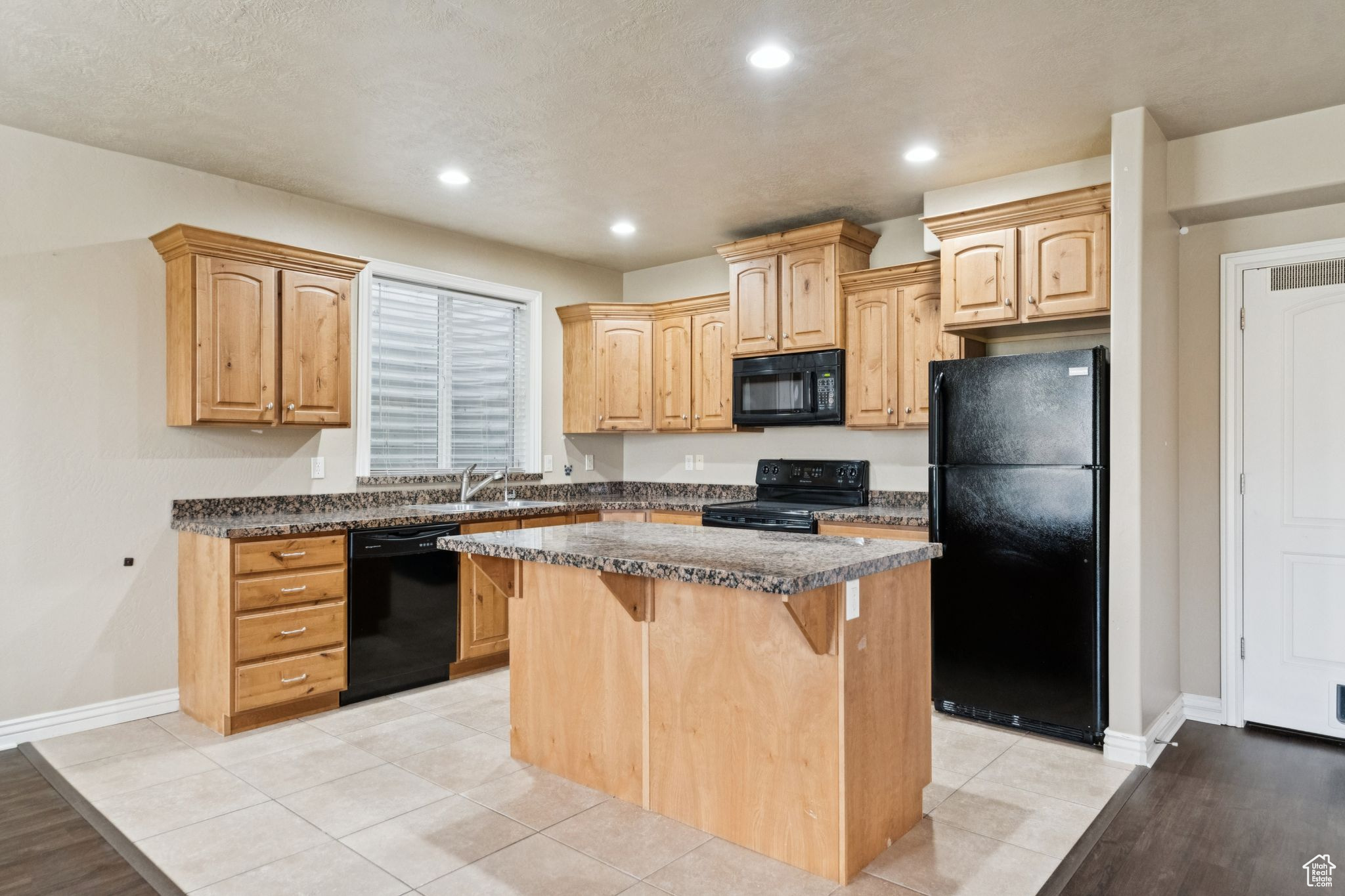 JUNIPER  POINT - Residential