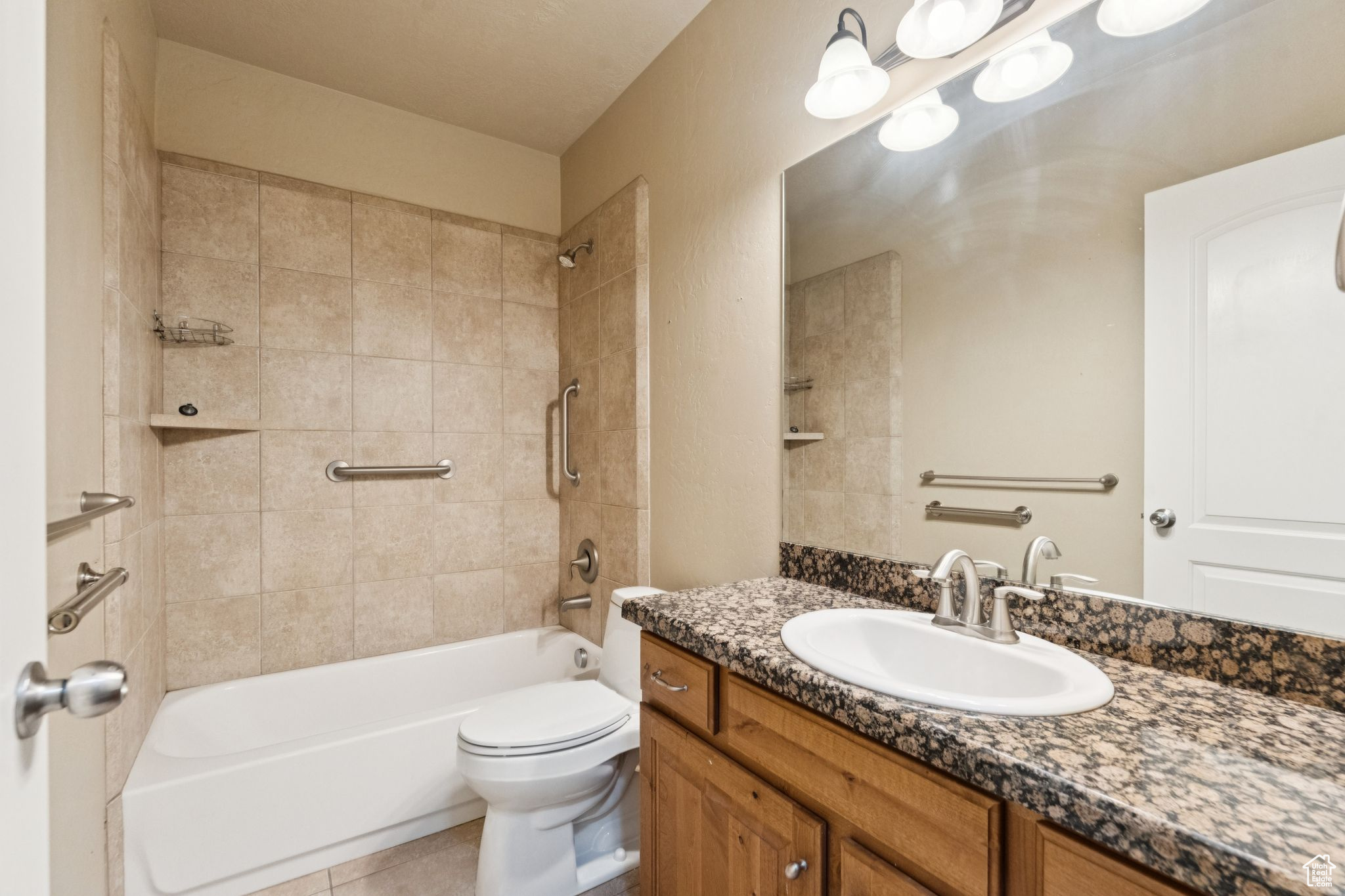 JUNIPER  POINT - Residential