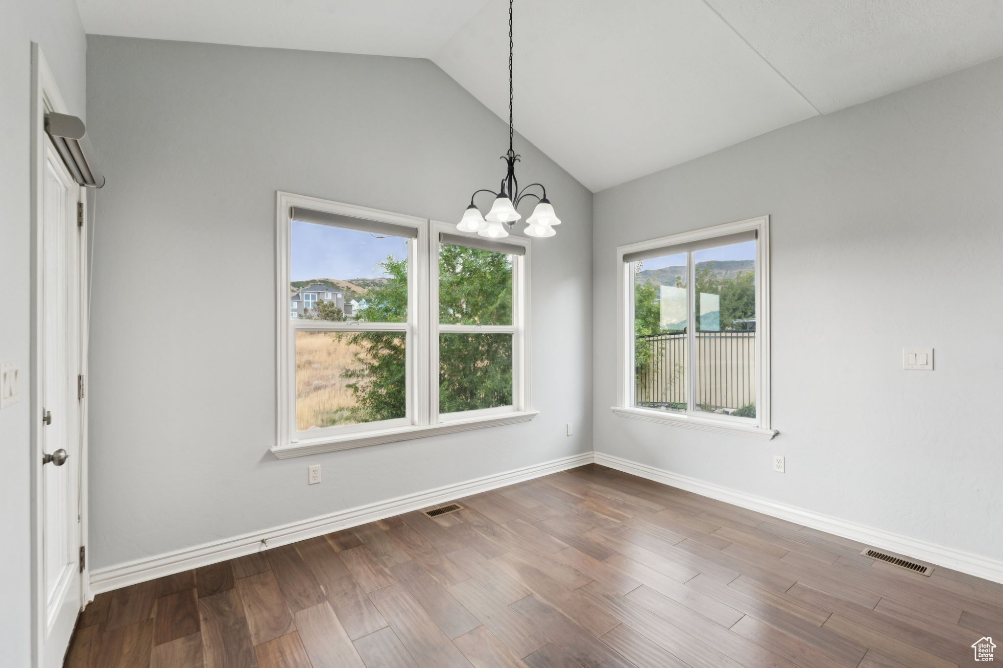 JUNIPER  POINT - Residential