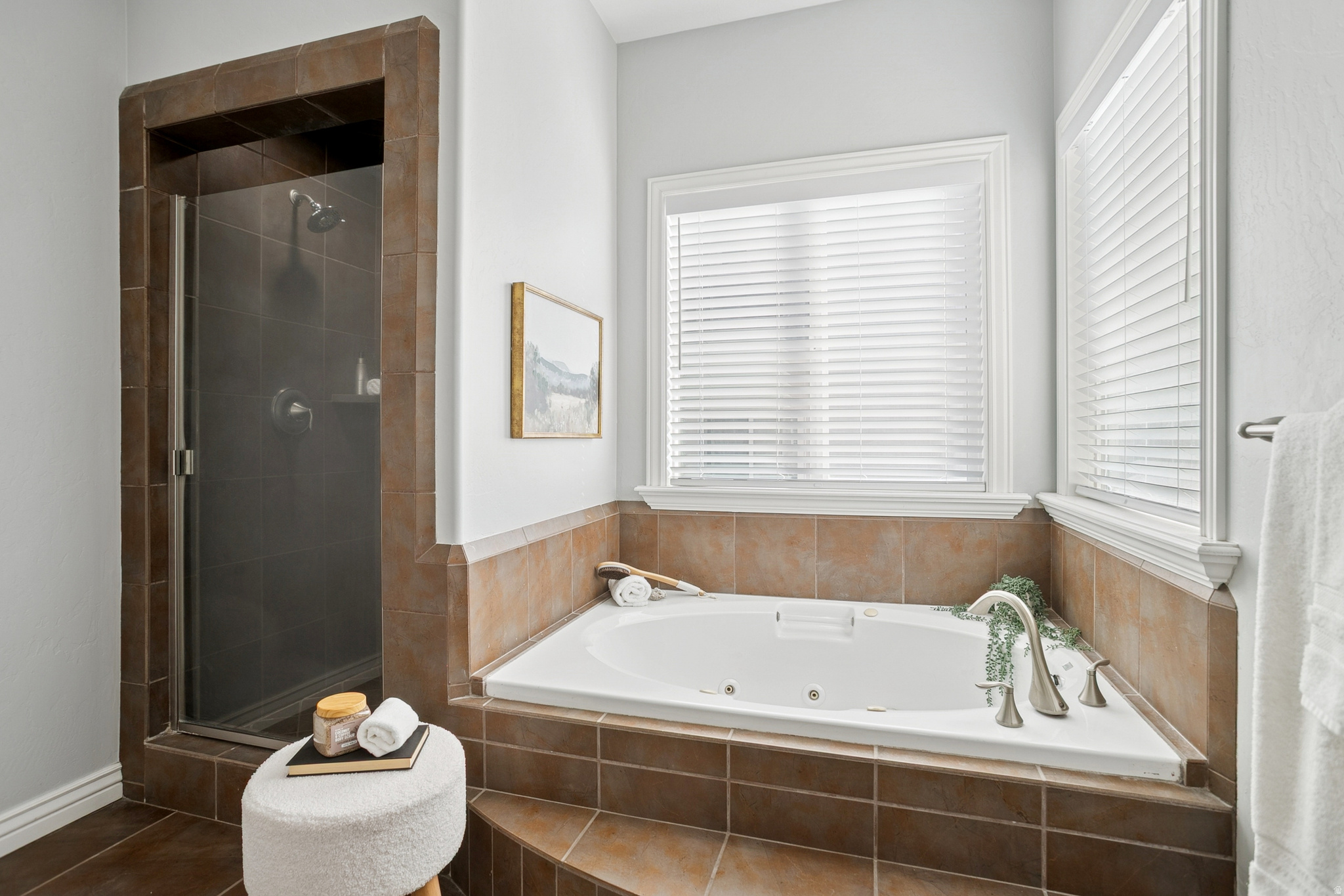 JUNIPER  POINT - Residential