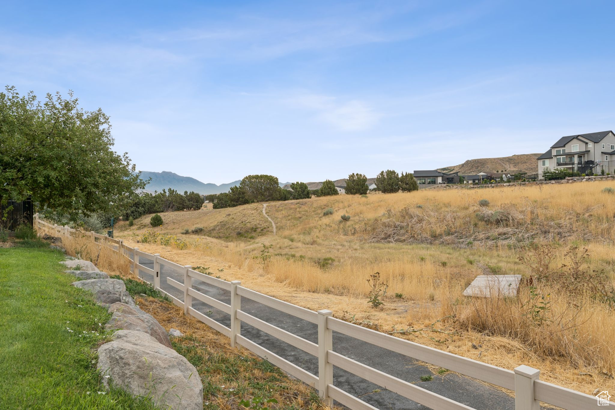 JUNIPER  POINT - Residential