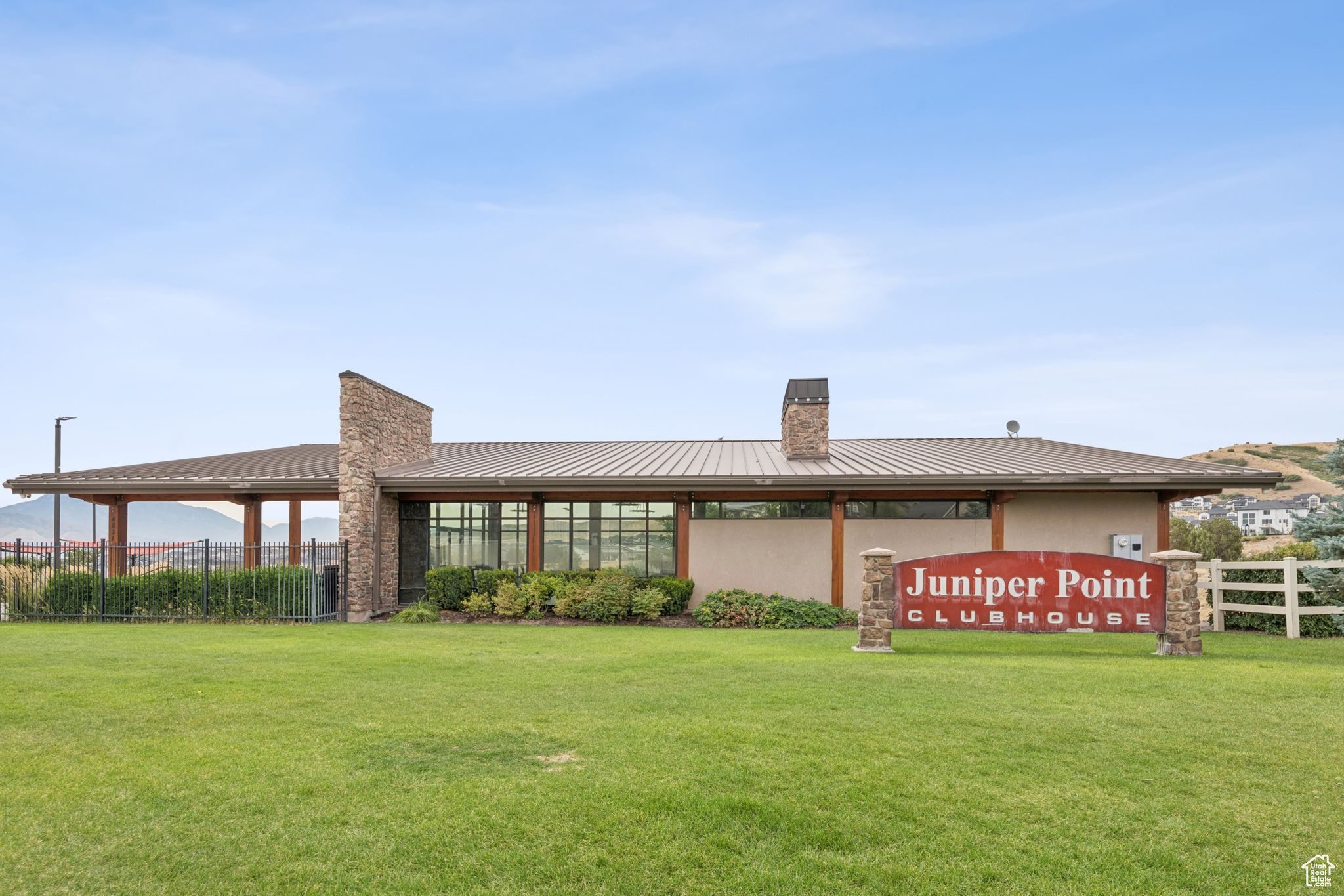 JUNIPER  POINT - Residential