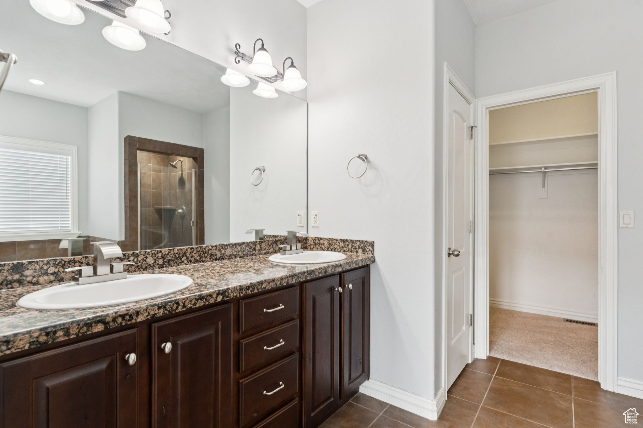 JUNIPER  POINT - Residential